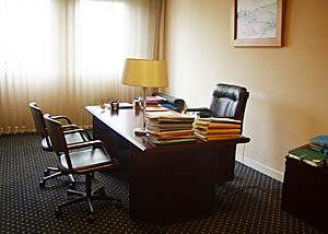 In der Kanzlei  Gilles Cohen